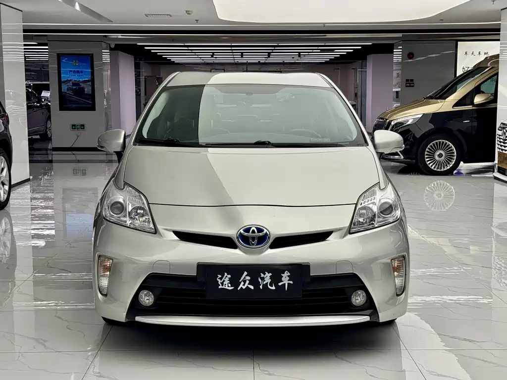 Prius 2012 1.8L Luxury Edition