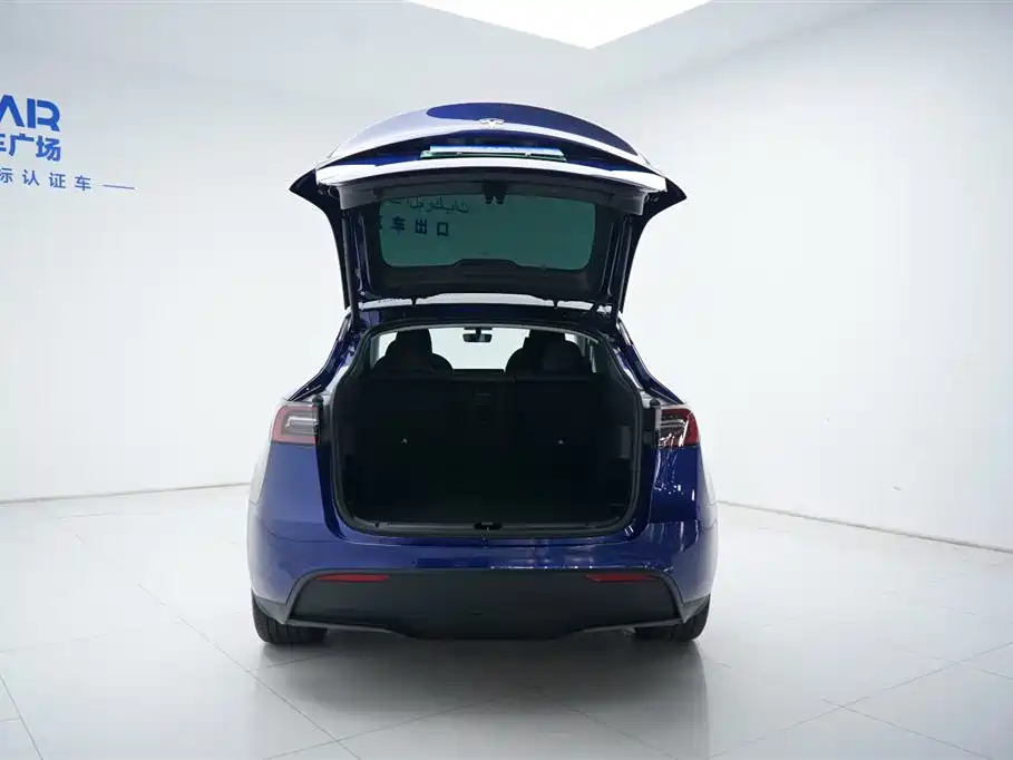 Model Y 2023 Rear-Wheel Drive Edition