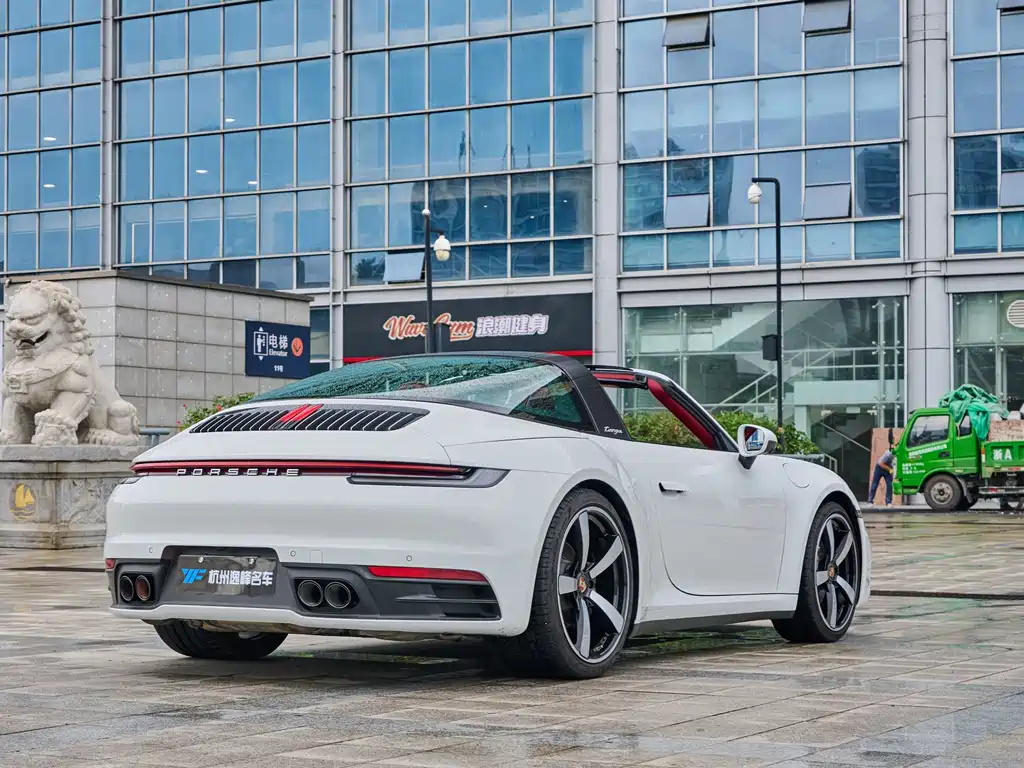 Porsche 911 Targa 4 3.0T 2023