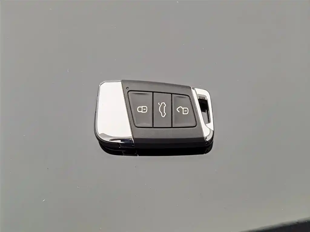 Passat 2024 380 TSI Luxury Edition