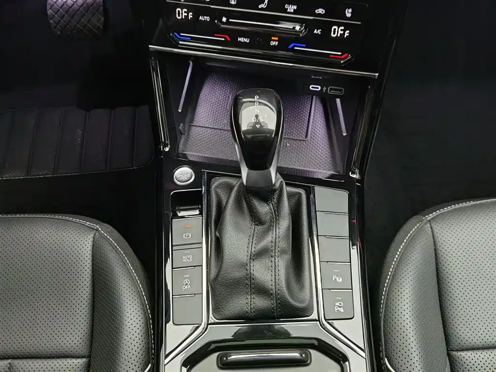 Passat 2024 380 TSI Luxury Edition