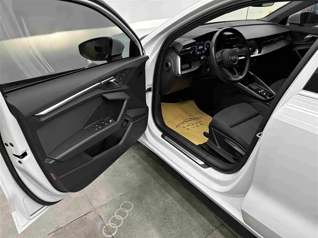 Audi A3 2021 A3L Limousine 35 TFSI进取致雅型