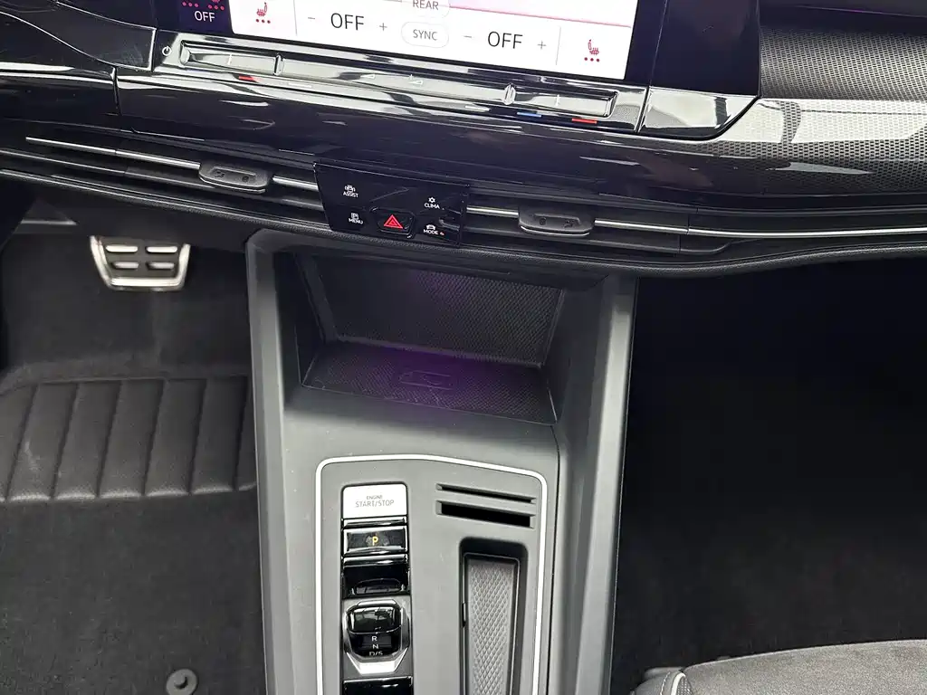 Golf 2023 280 TSI DSG R-Line Lite
