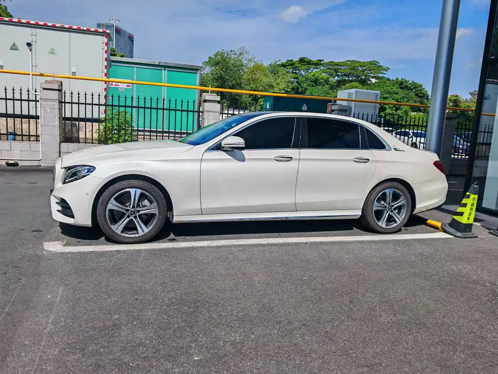 Mercedes E-Class 2020 E 260 L Sporty
