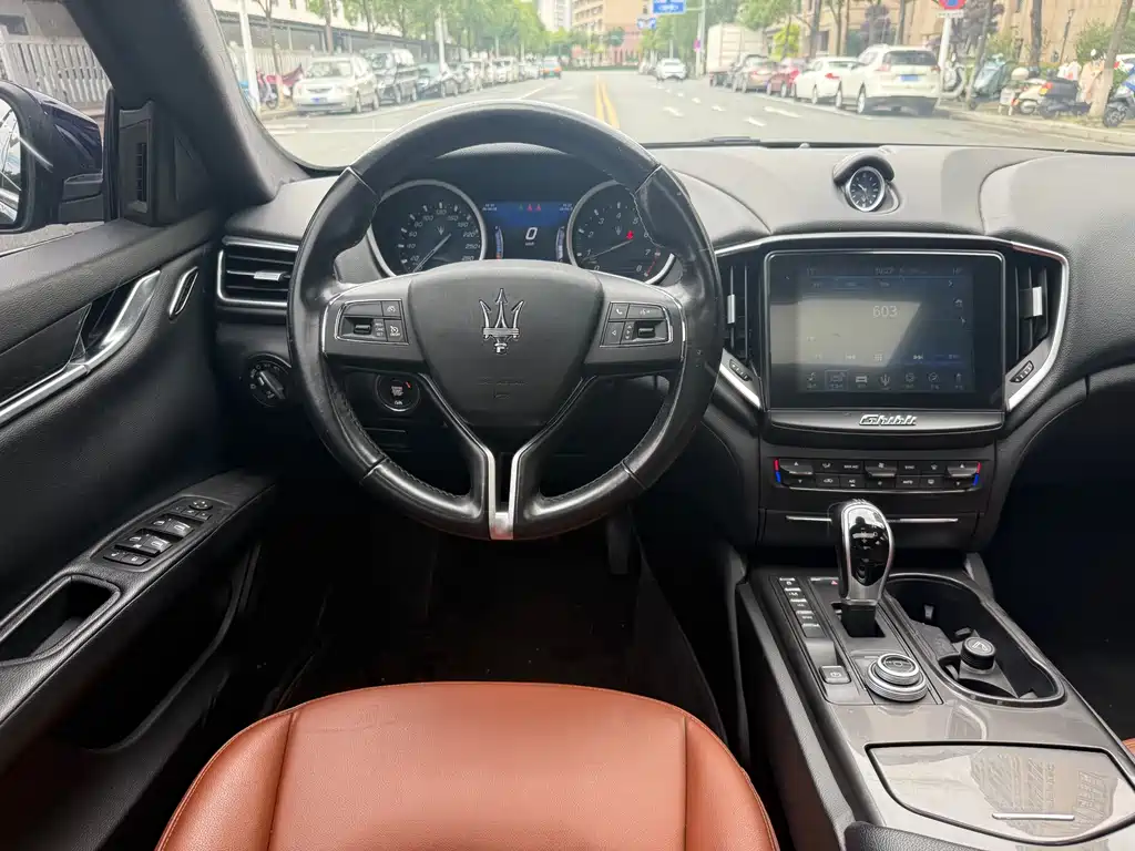 Ghibli 2017 3.0T Standard Edition