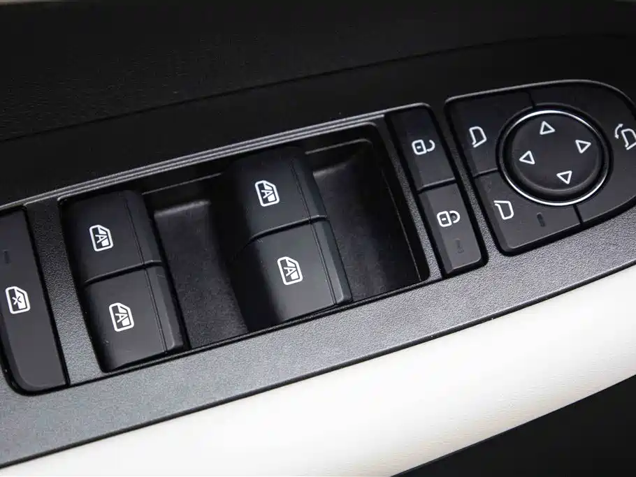 Oceanic 05 DM-i 2025 Model DM-i Intelligent Driving Edition 120KM Flagship Type