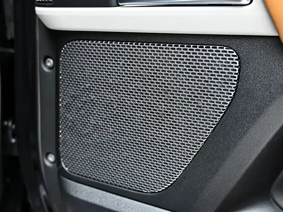 Land Rover Defender 2024 110 3.0T P400 X-DYNAMIC HSE