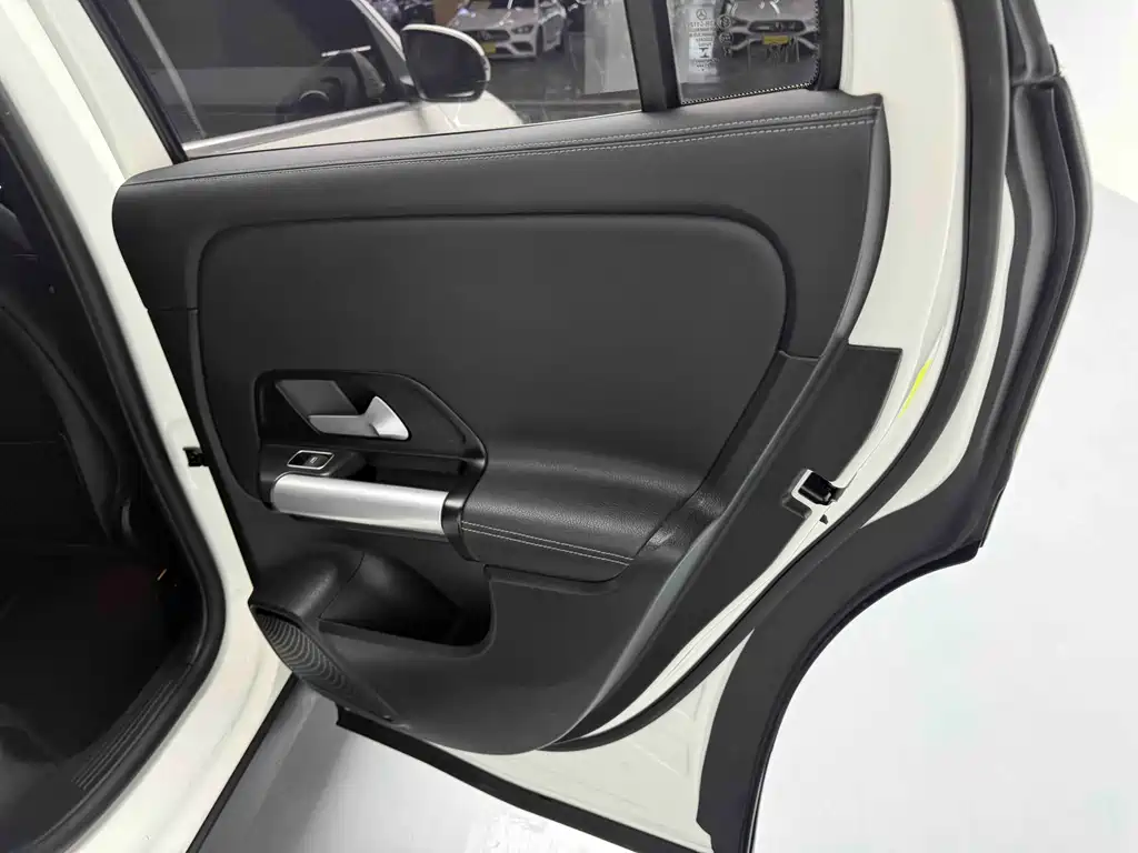 Mercedes-Benz GLA 2022 GLA 200