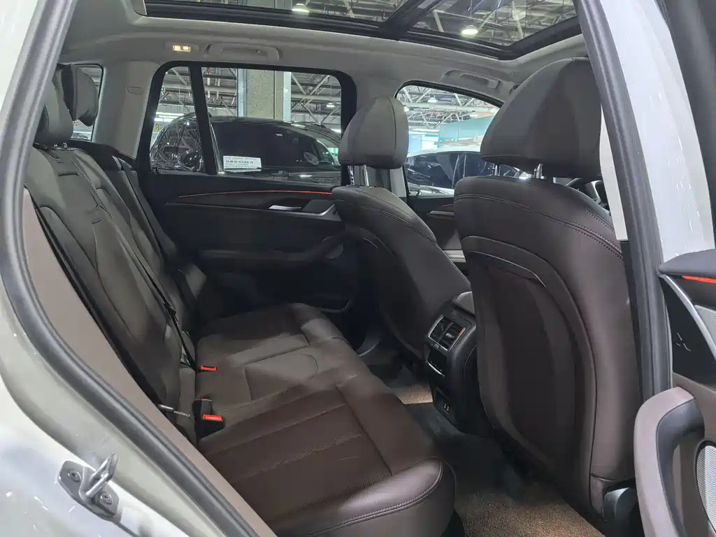BMW X3 2023 xDrive30i Leading Edition M Nightshade Package