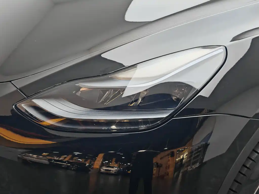 Model Y 2022 Rear-Wheel Drive Edition