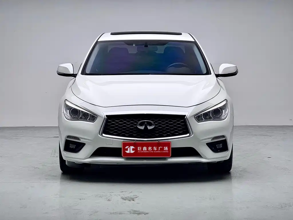 Infiniti Q50L 2018 2.0T Comfort Edition National VI