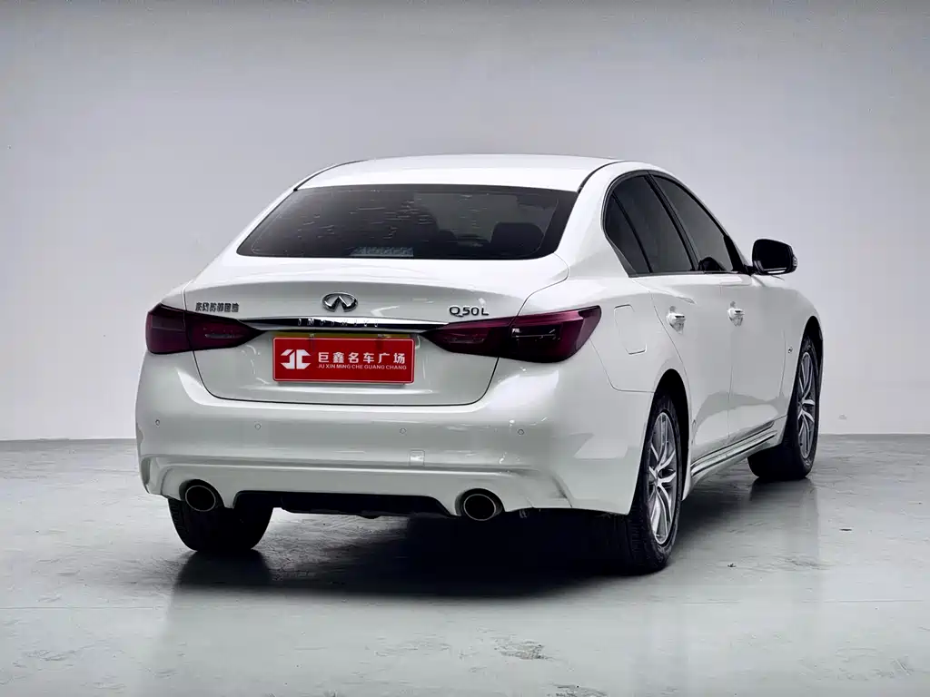 Infiniti Q50L 2018 2.0T Comfort Edition National VI