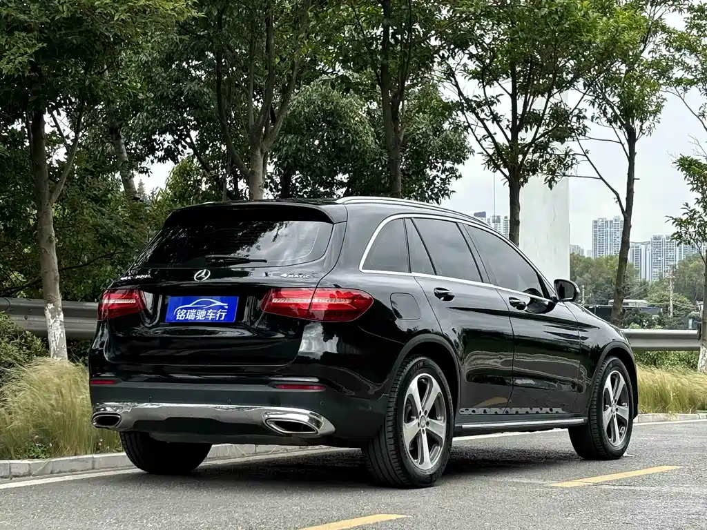 Mercedes GLC 2016 GLC 260 4MATIC Luxury Edition