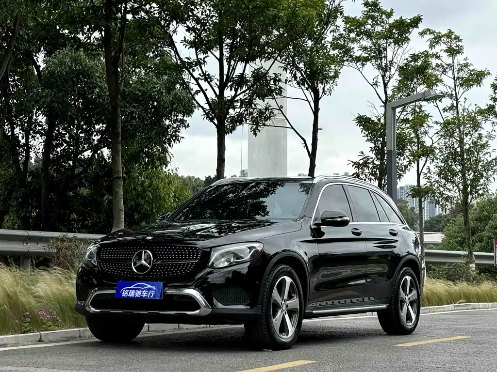 Mercedes GLC 2016 GLC 260 4MATIC Luxury Edition
