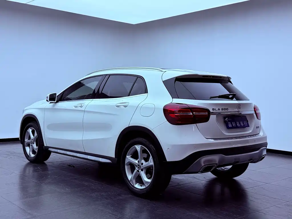 Mercedes-Benz GLA 2018 GLA 200 Sport Line