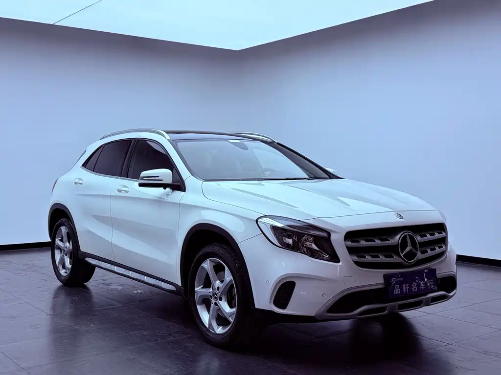 Mercedes-Benz GLA 2018 GLA 200 Sport Line