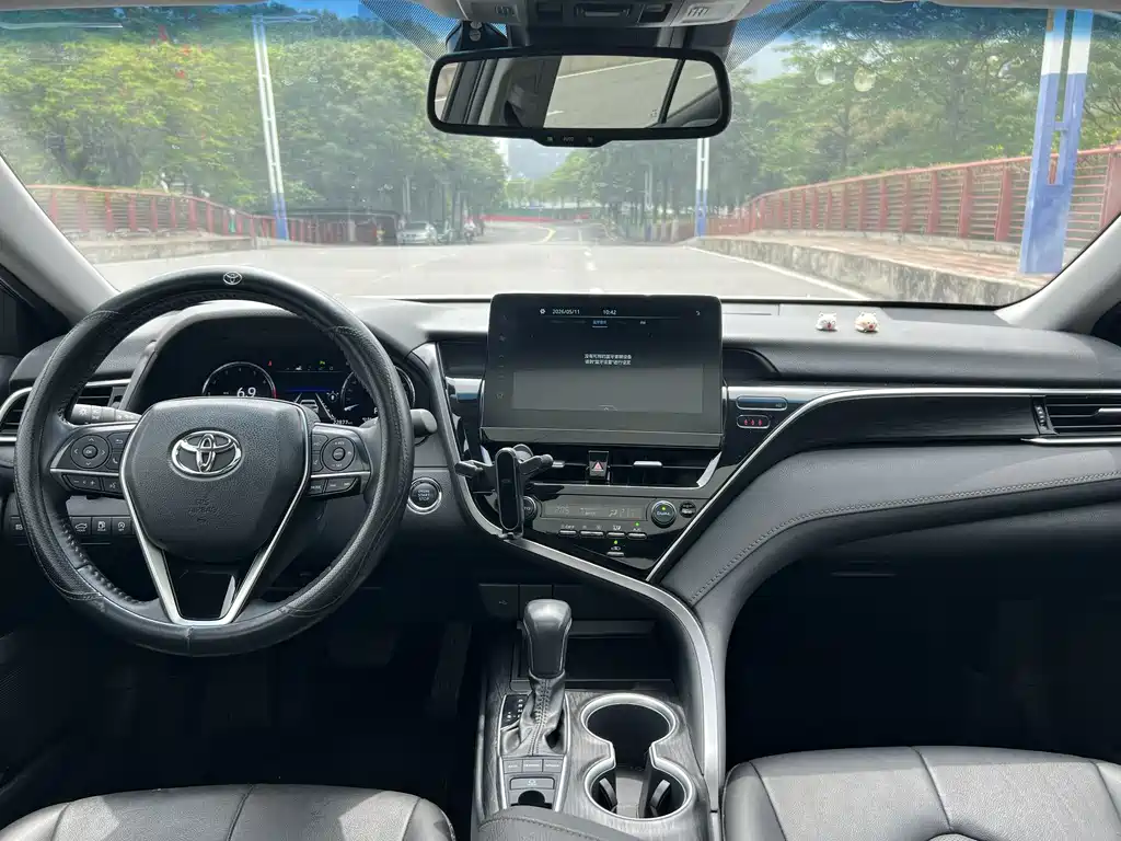 Camry 2023 2.5G Luxury Edition