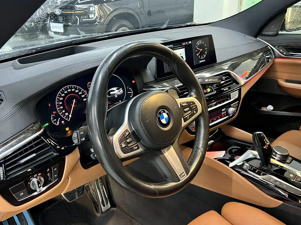 BMW 6 Series GT 2019 630i M Sport Package