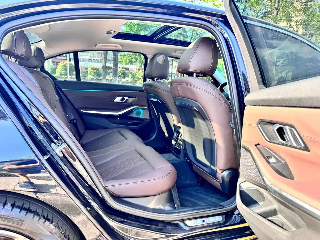 BMW 3 Series 2023 320Li M Sport Package