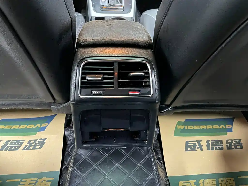 Audi A4L 2016 model 35 TFSI automatic standard edition