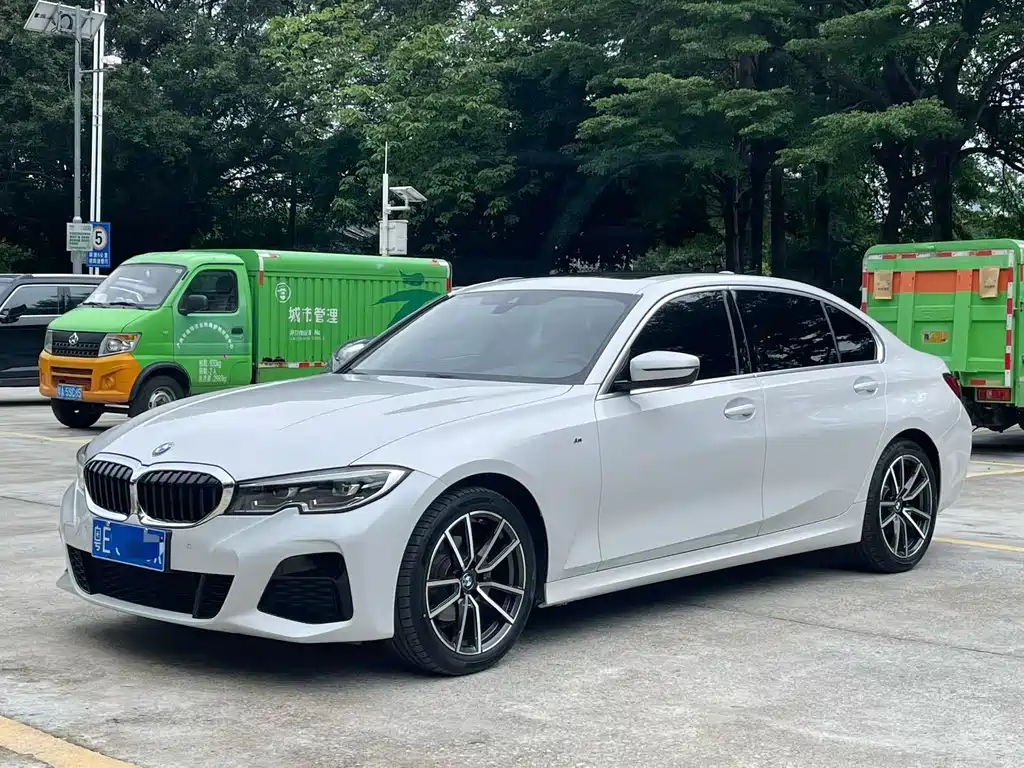 BMW 3 Series 2022 325Li M Sport Package