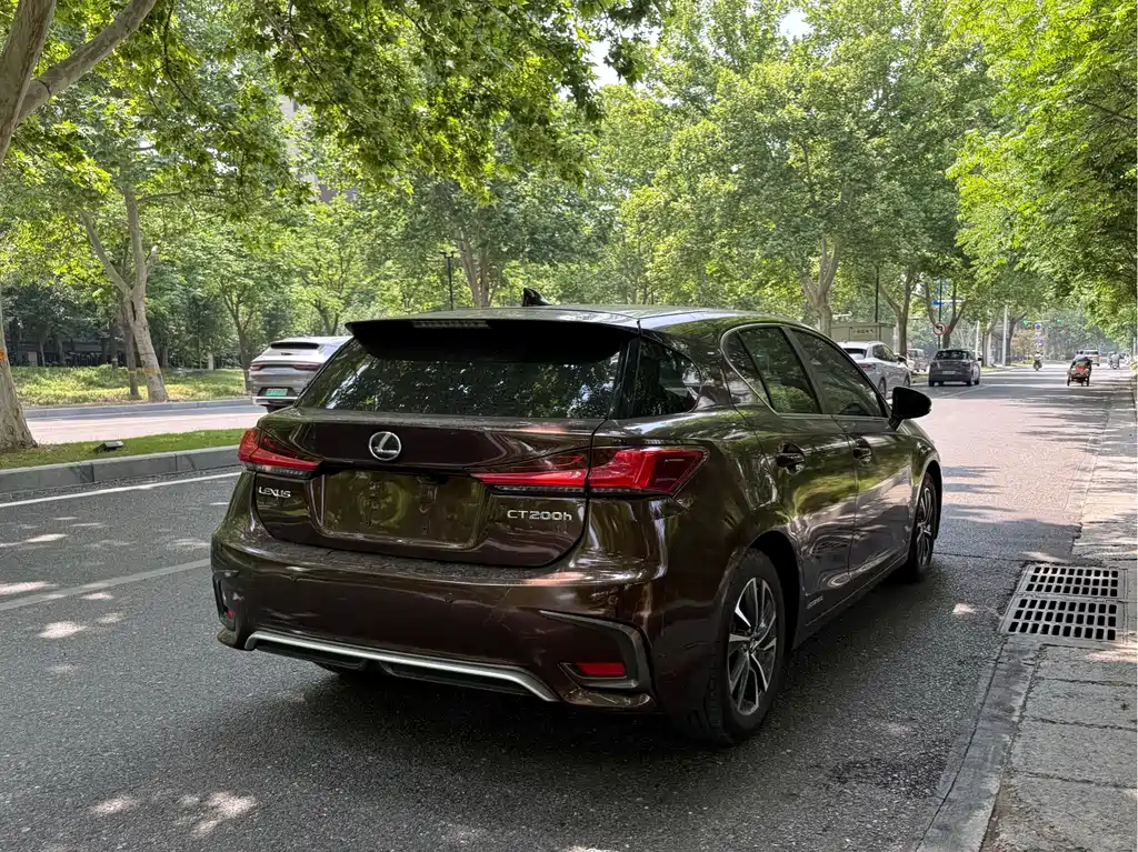 Lexus CT 2017 CT200h Elite Edition Single Color National V Standard