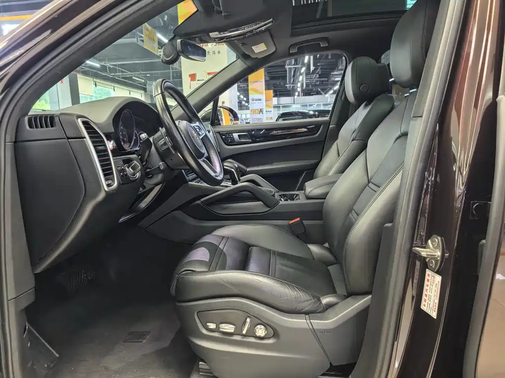 Cayenne 2019 Model Cayenne 3.0T