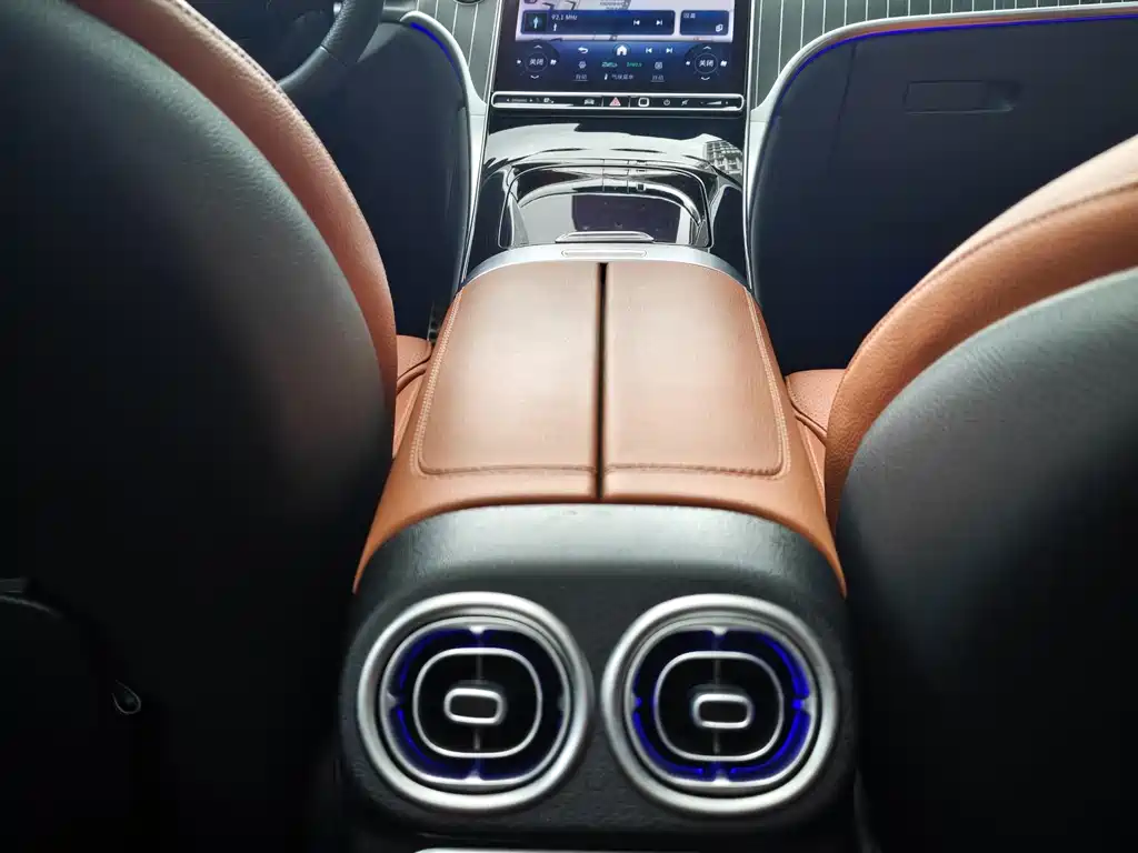 Mercedes-Benz GLC 2023 GLC 300 L 4MATIC Luxury 7-seat