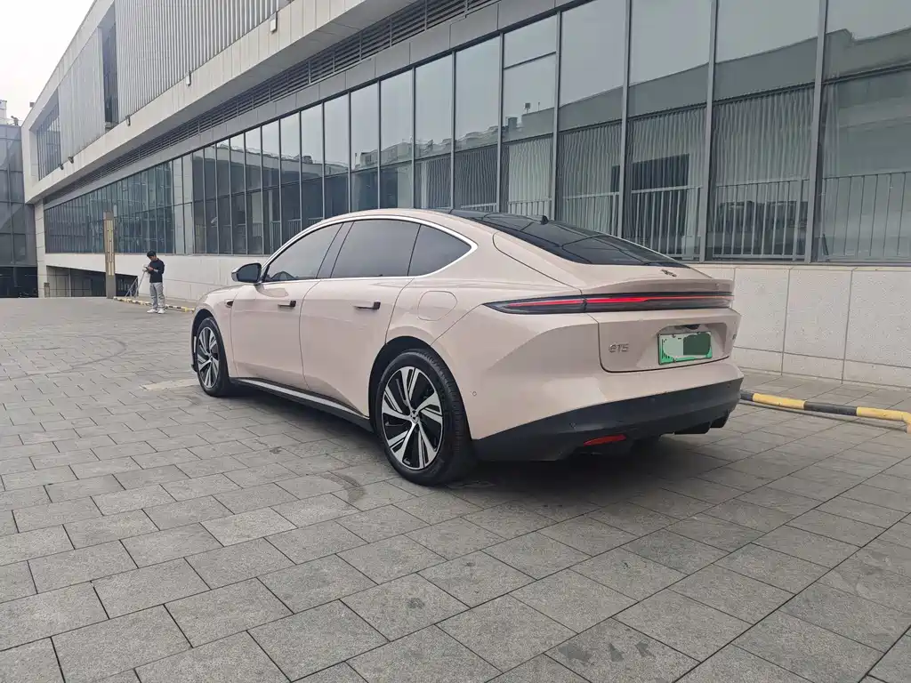 NIO ET5 2024 Model 75kWh