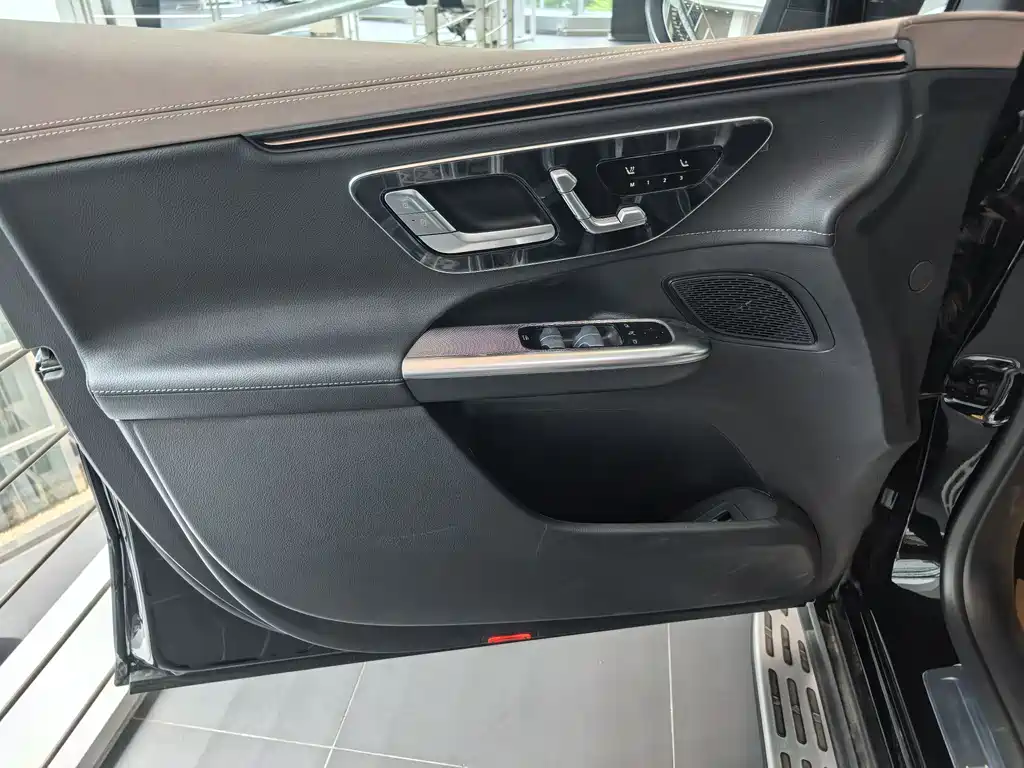 EQE SUV 2024 500 4MATIC Pioneer Edition