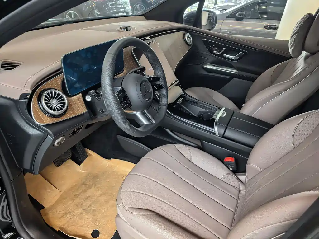 EQE SUV 2024 500 4MATIC Pioneer Edition