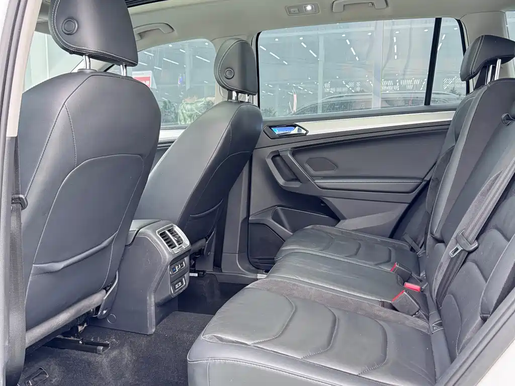 Tiguan L 2018 380 TSI Automatic 4x4 Luxury Edition