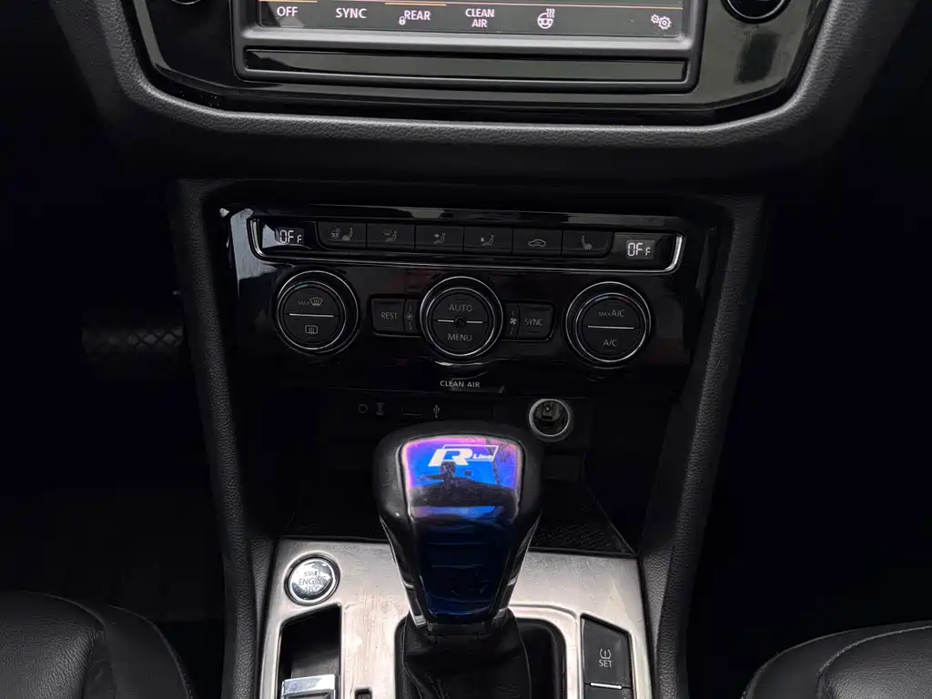 Tiguan L 2018 380 TSI Automatic 4x4 Luxury Edition