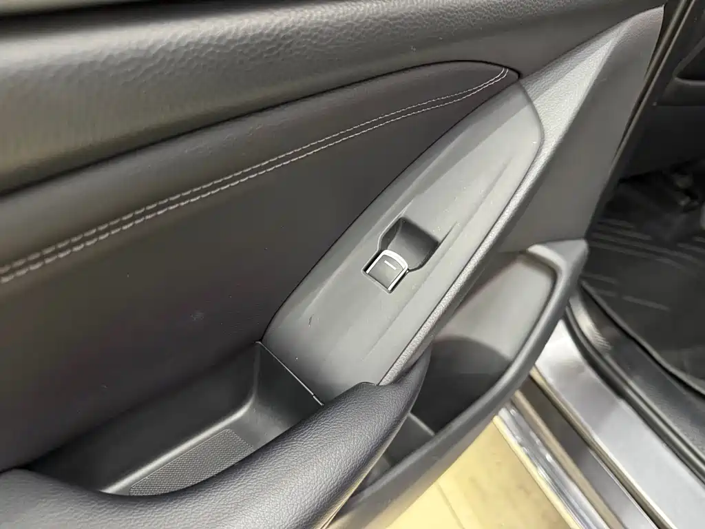Accord 2018 Hybrid 2.0L Sharp Lead Edition National V