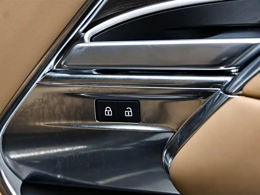 Range Rover 2023 3.0 L6 360PS盛世版