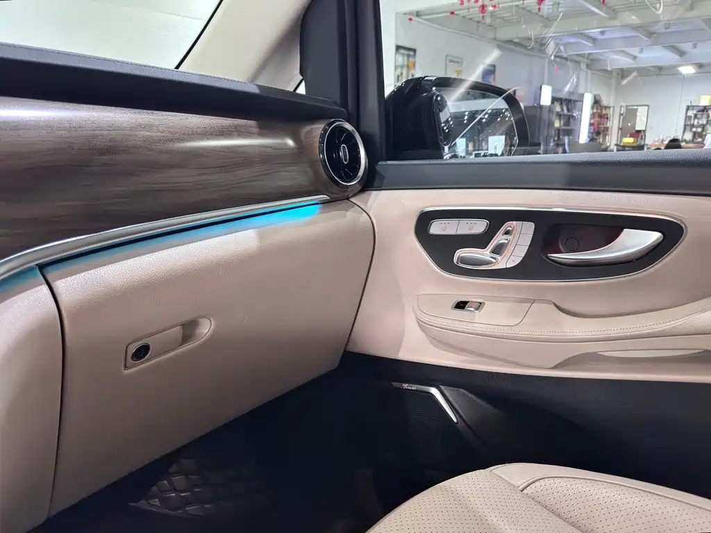 Mercedes-Benz V-Class 2021 V 260 Prestige Edition