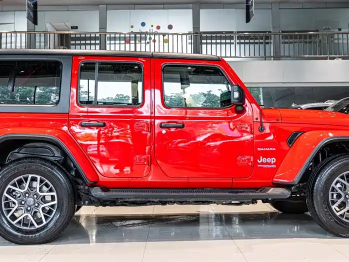 Jeep Wrangler 4xe Sahara 2021 4-door