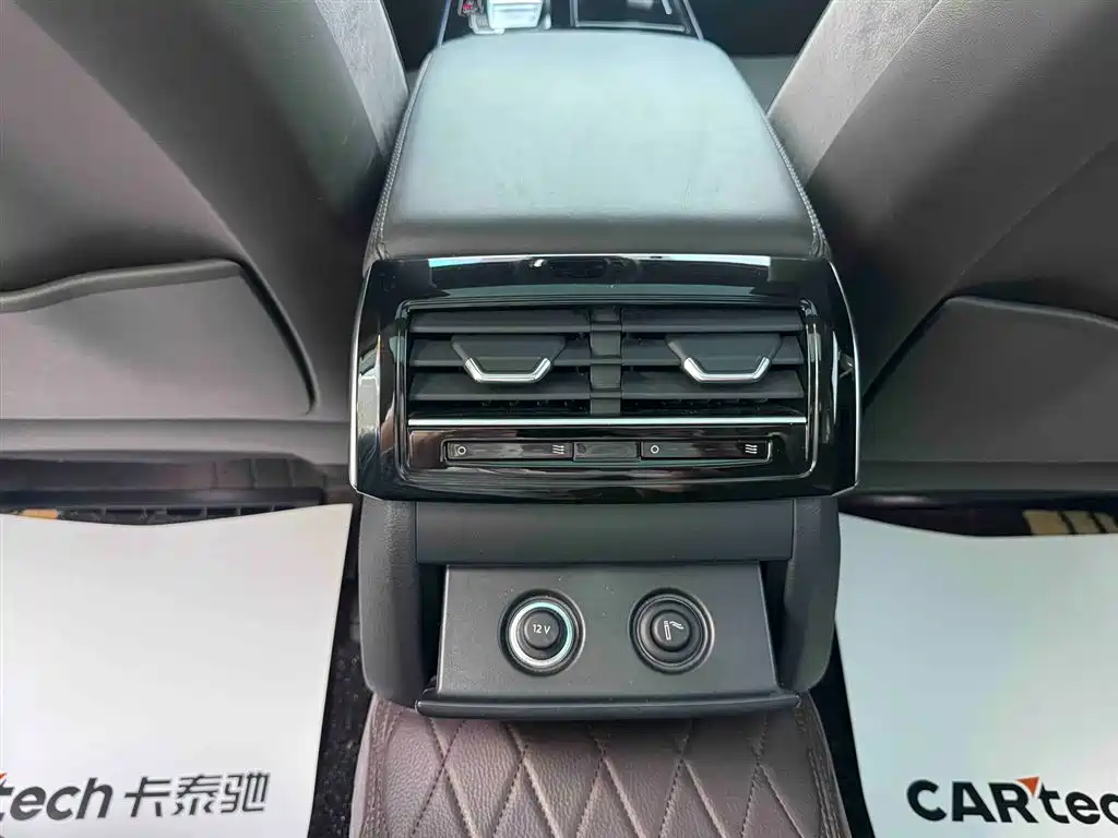 Audi A8 2025 model A8L 45 TFSI quattro Luxury Edition