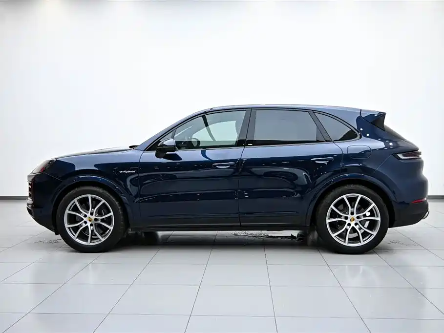 Cayenne New Energy 2024 Model Cayenne E-Hybrid 2.0T