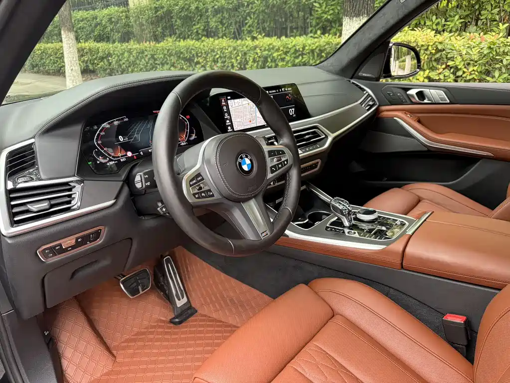 BMW X7 2022 xDrive40i Luxury Edition M Sport Package