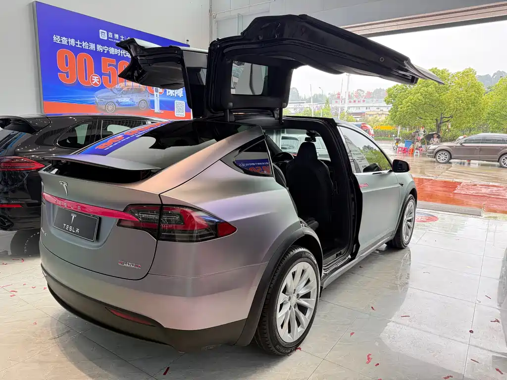 Model X 2016 Performance High Power Edition
