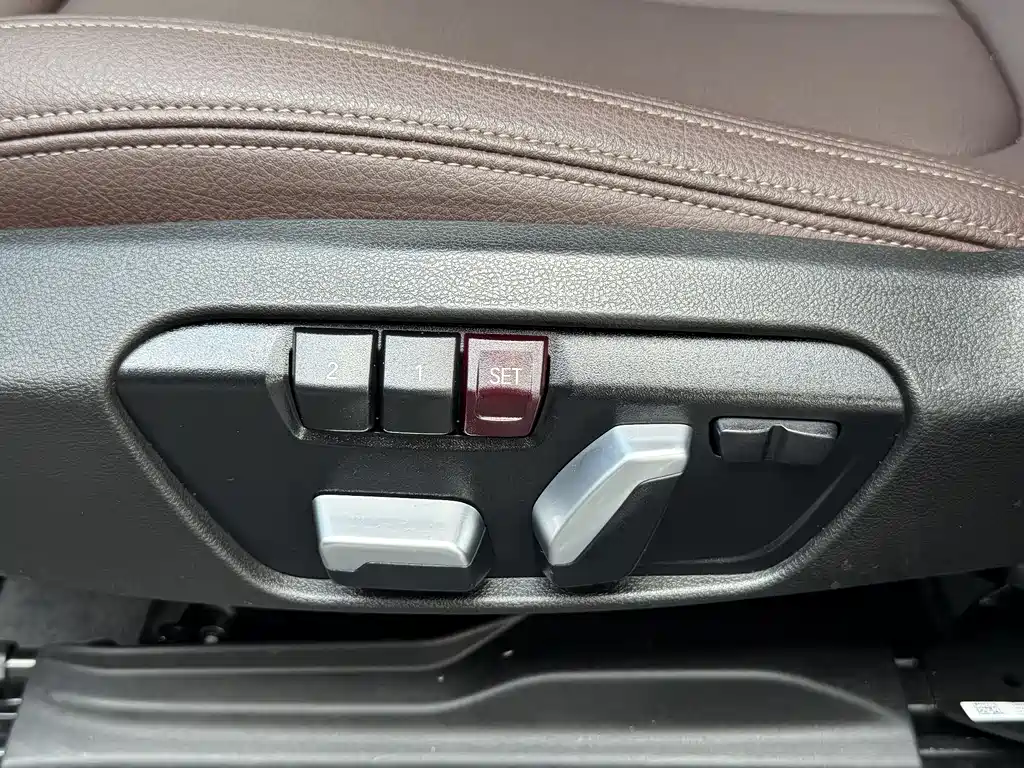 BMW X1 2022 sDrive25Li Leading Edition