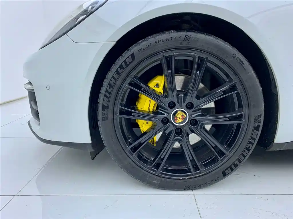 Panamera 2023 Facelift 2.9T Platinum Edition