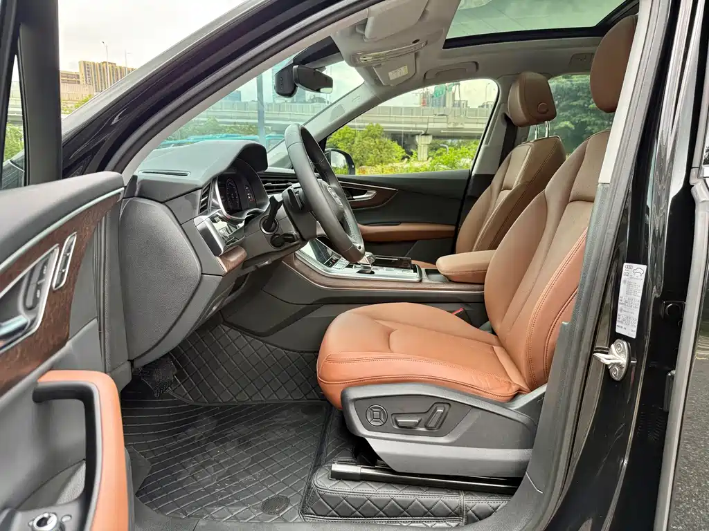 Audi Q7 2022 55 TFSI quattro S line Sport Coupe