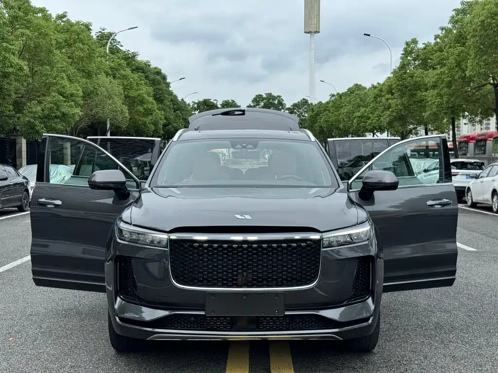 Lemon ONE 2021 Model, Extended Range 6-Seater Edition