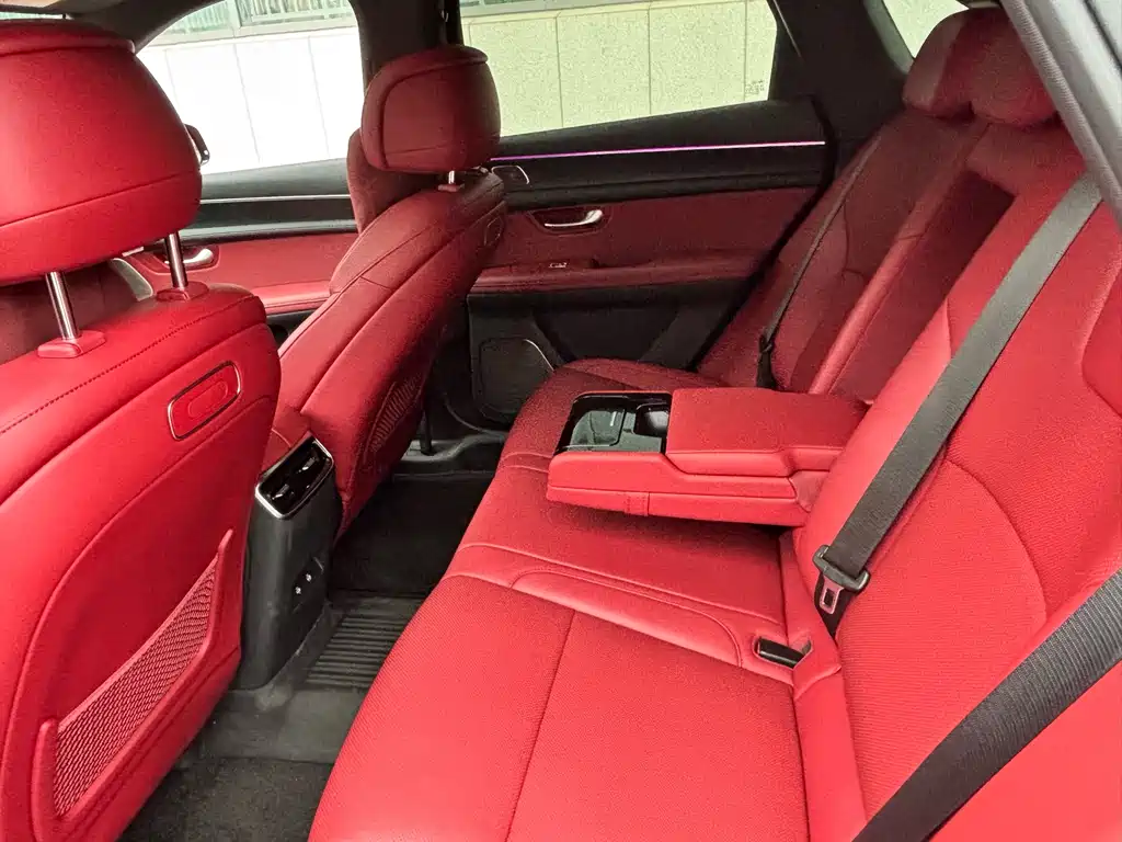 Wenxiang M5 2025 Edition Range-Extended Ultra All-Wheel Drive Version