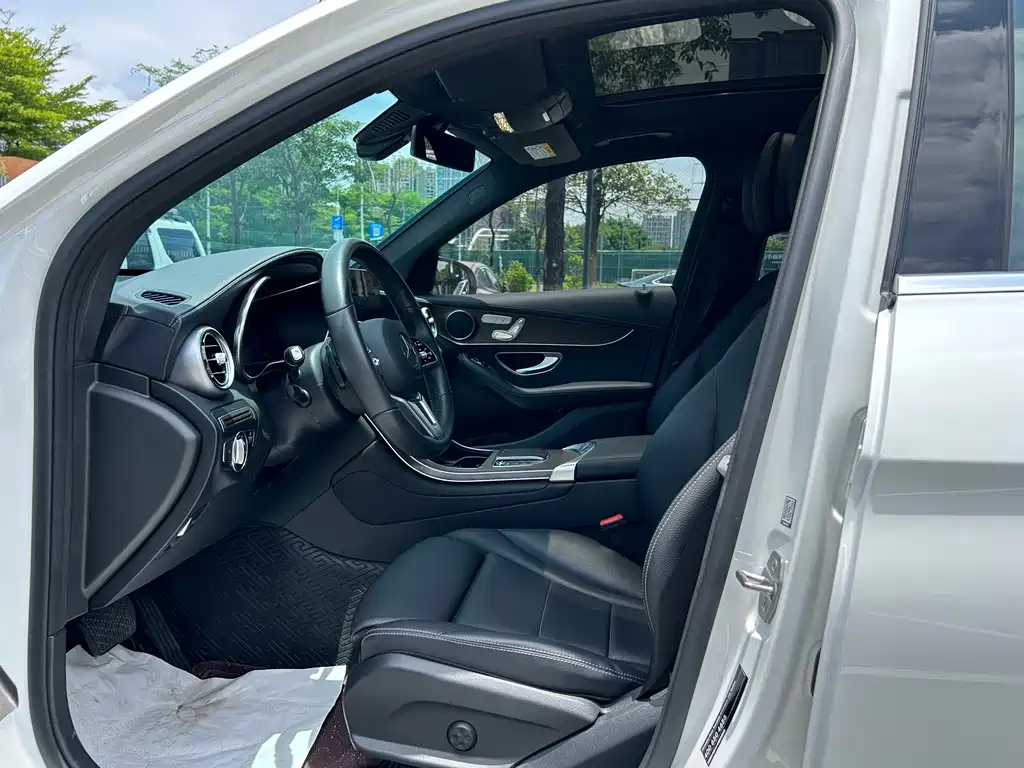 Mercedes-Benz GLC 300 L 4MATIC Dynamic Edition 2022