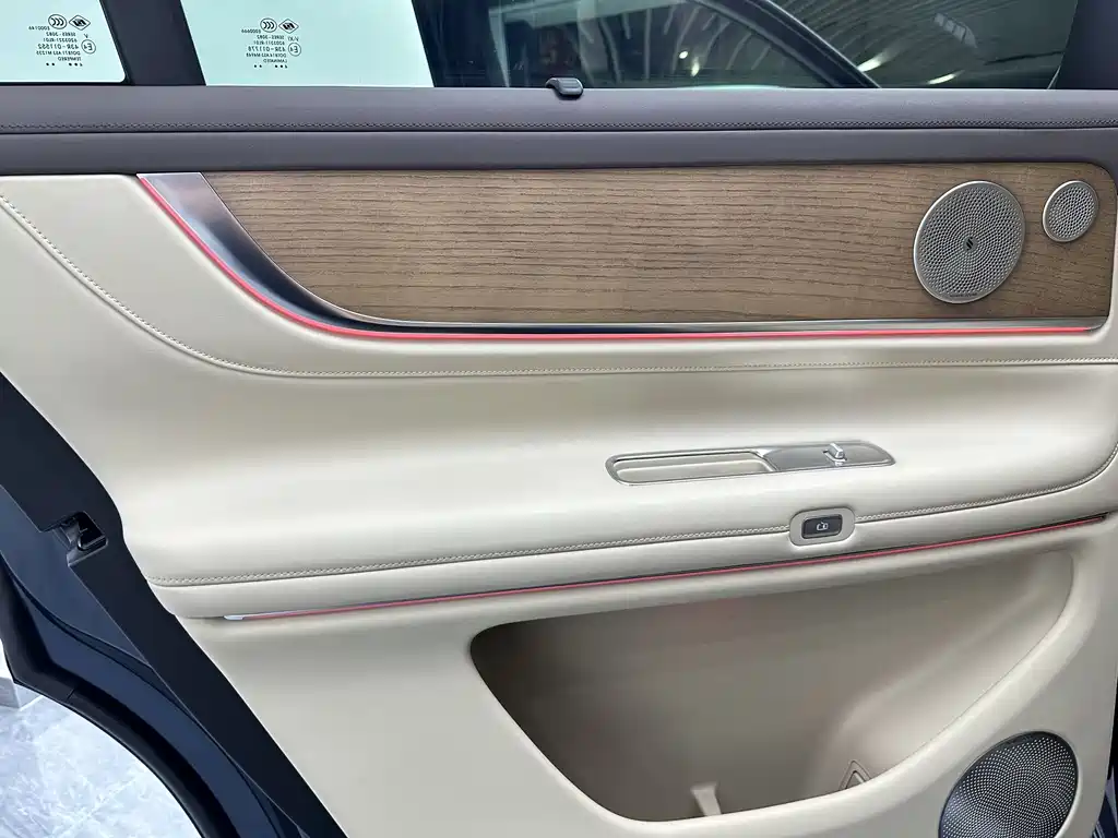 Askun M9 2024 Edition Range-Extended Ultra Version 52kWh 6-Seat Version