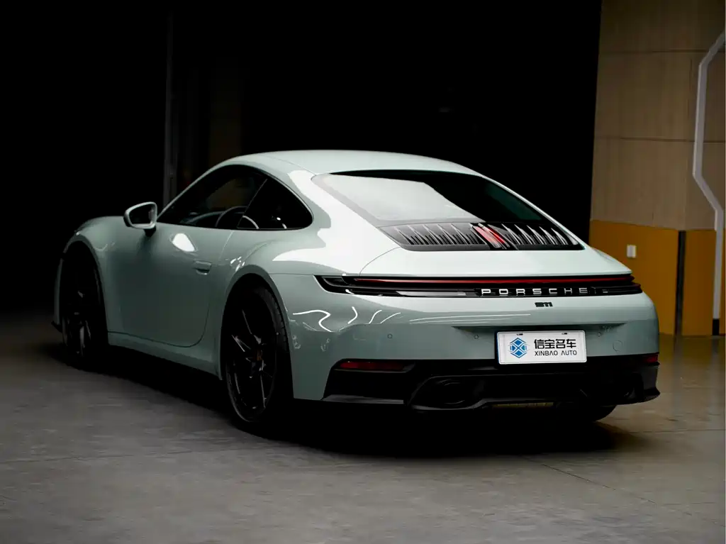 Porsche 911 2025 Carrera 3.0T