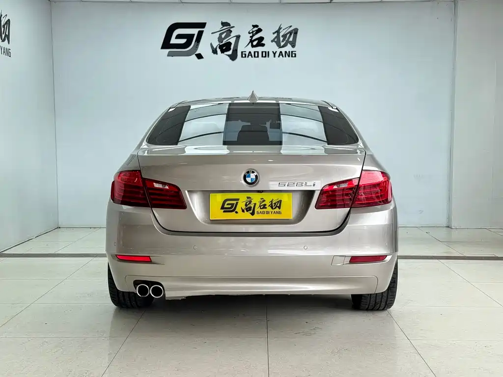 BMW 5 Series 2014 528Li Leading Edition